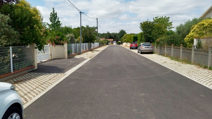 Illustration de la page Voirie, bâtiment, voies cyclables avec l'aménagement d'une rue à La Salvetat-Saint-Gilles